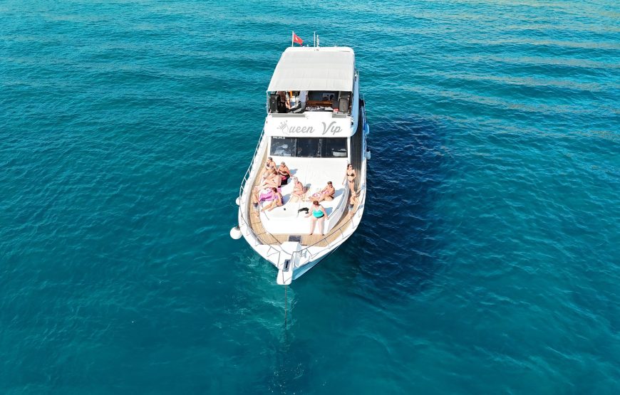 Family Friendly Yacht Charte Queen VIP Yacht